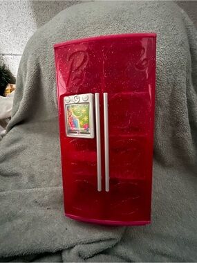 Barbie Sparkle Pink Play Refrigerator with Silver Handles